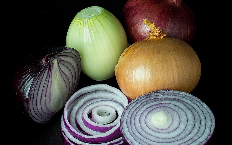 Onion & Garlic Row